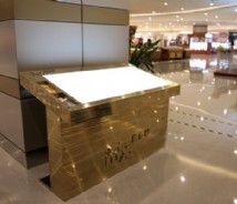 商業(yè)空間標(biāo)識(shí)